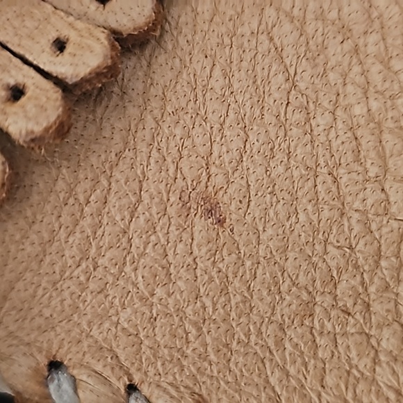 Minnetonka moccasins - Picture 5 of 6